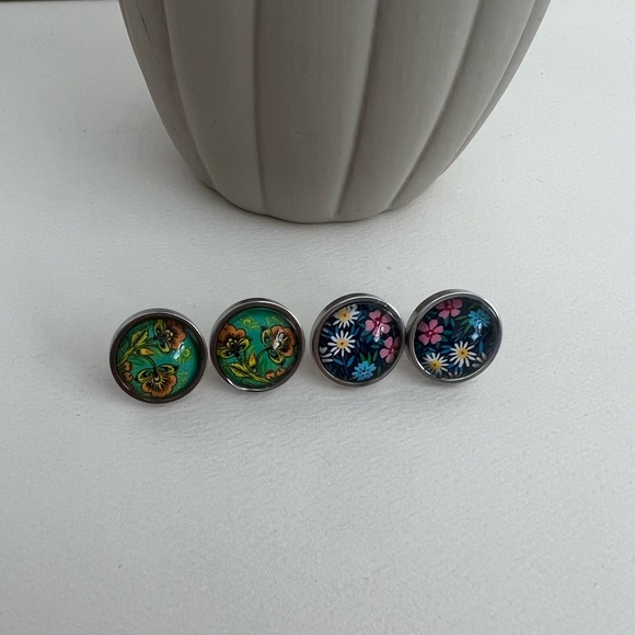 Trendy Colorful Floral  Earring Set  -Stylish Flower Boho Stud Earrings Set - Picture 8 of 11